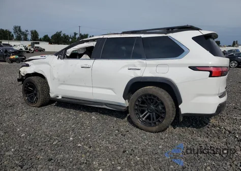 2024 Toyota Sequoia Sr5 из США, поврежденный, VIN 7SVAAABA4RX037995